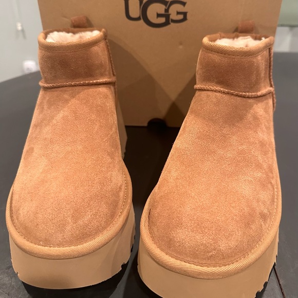 UGG Ultra Mini New Heights Platform - Picture 4 of 6